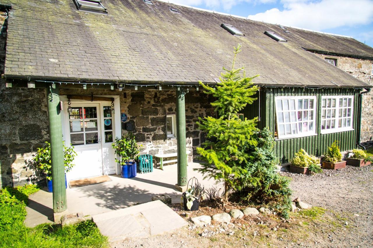 Comrie Croft Hostel Crieff Exterior photo