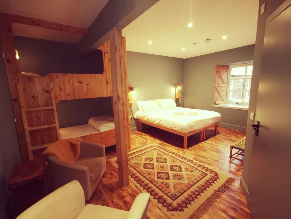 Comrie Croft Hostel Crieff Exterior photo